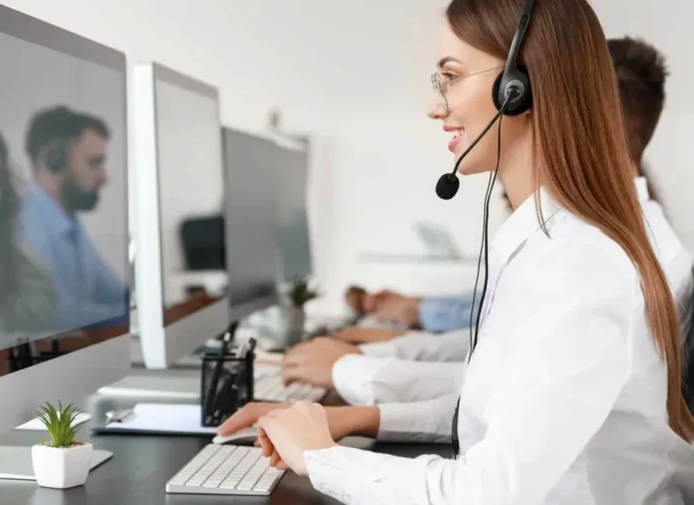 Call-center-Tunisie-1200x700